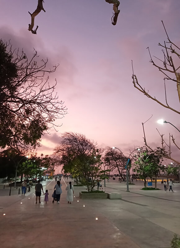 malecon puerto colombia