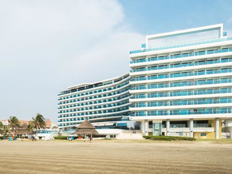 hotel-las-americas