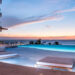 hilton santa marta piscina