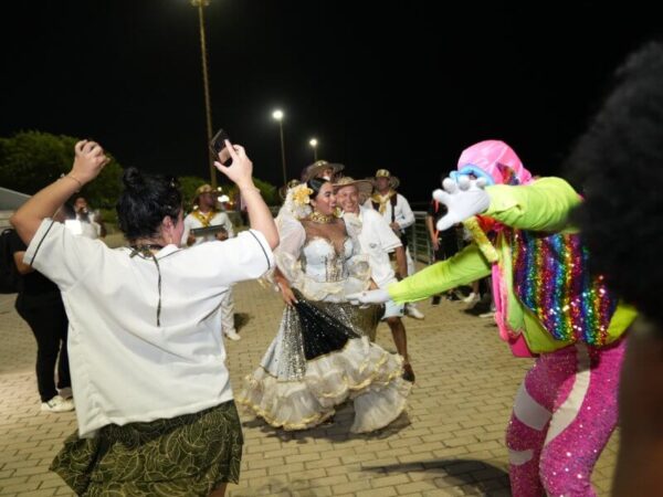 muestra folclórica figuras del carnaval de barranquilla
